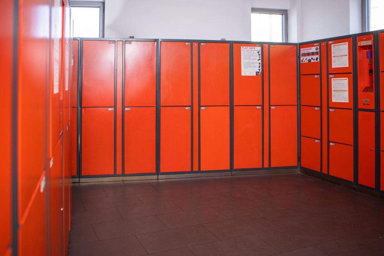 Urbany Hostel Barcelona Luaran gambar