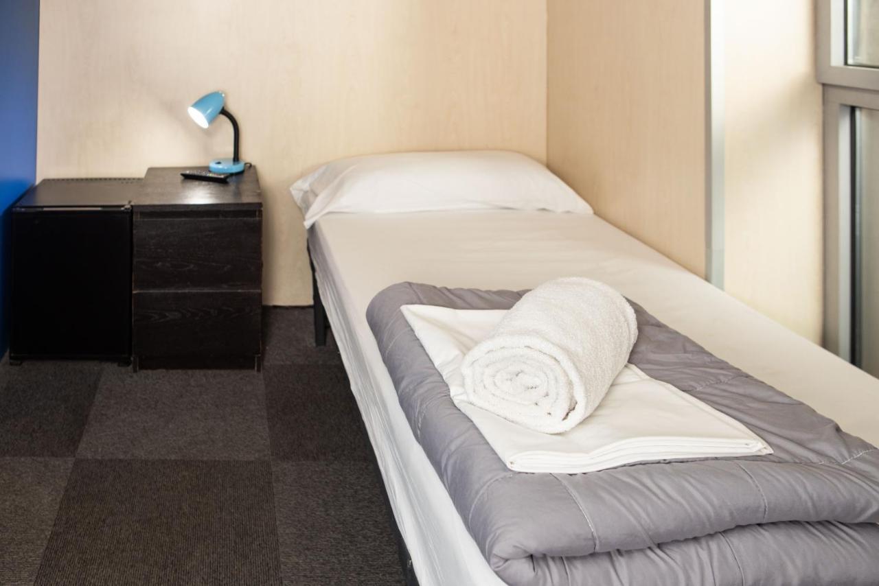 Urbany Hostel Barcelona Luaran gambar