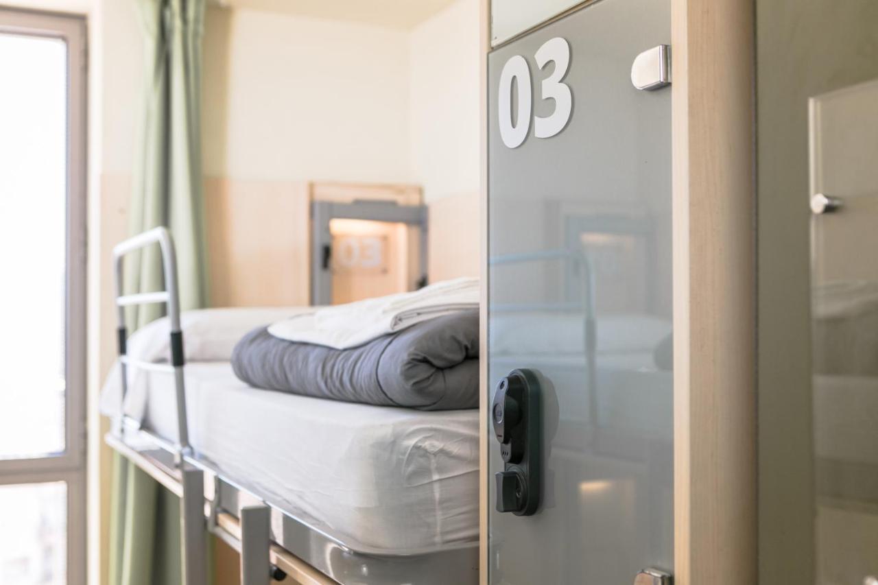 Urbany Hostel Barcelona Luaran gambar